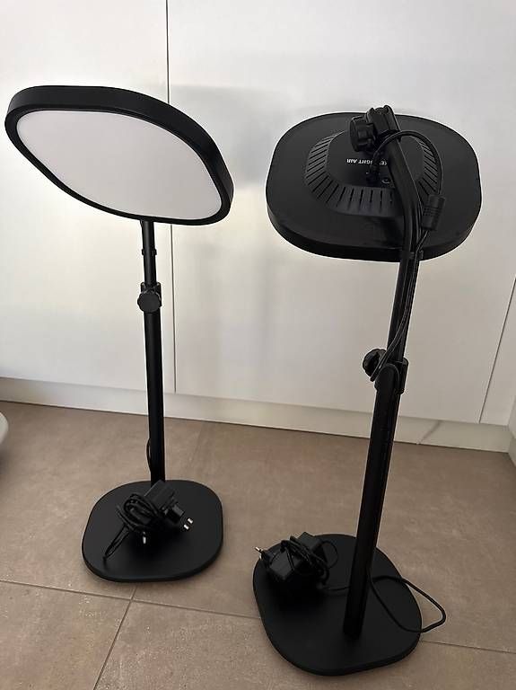 Elgato Lampade: Paire de lampes Elgato Key Light Air – Usato da St-Sulpice VD venduto da mur_6r2n