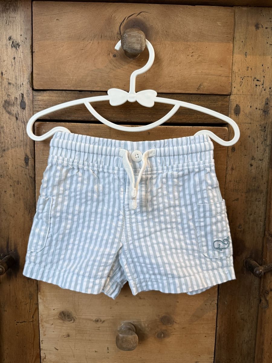 Manor Pantaloni: Short pour bébé garçon taille 6 mois (68cm) – Nuovo e nell'imballaggio originale da Vésenaz venduto da mar_xpz7