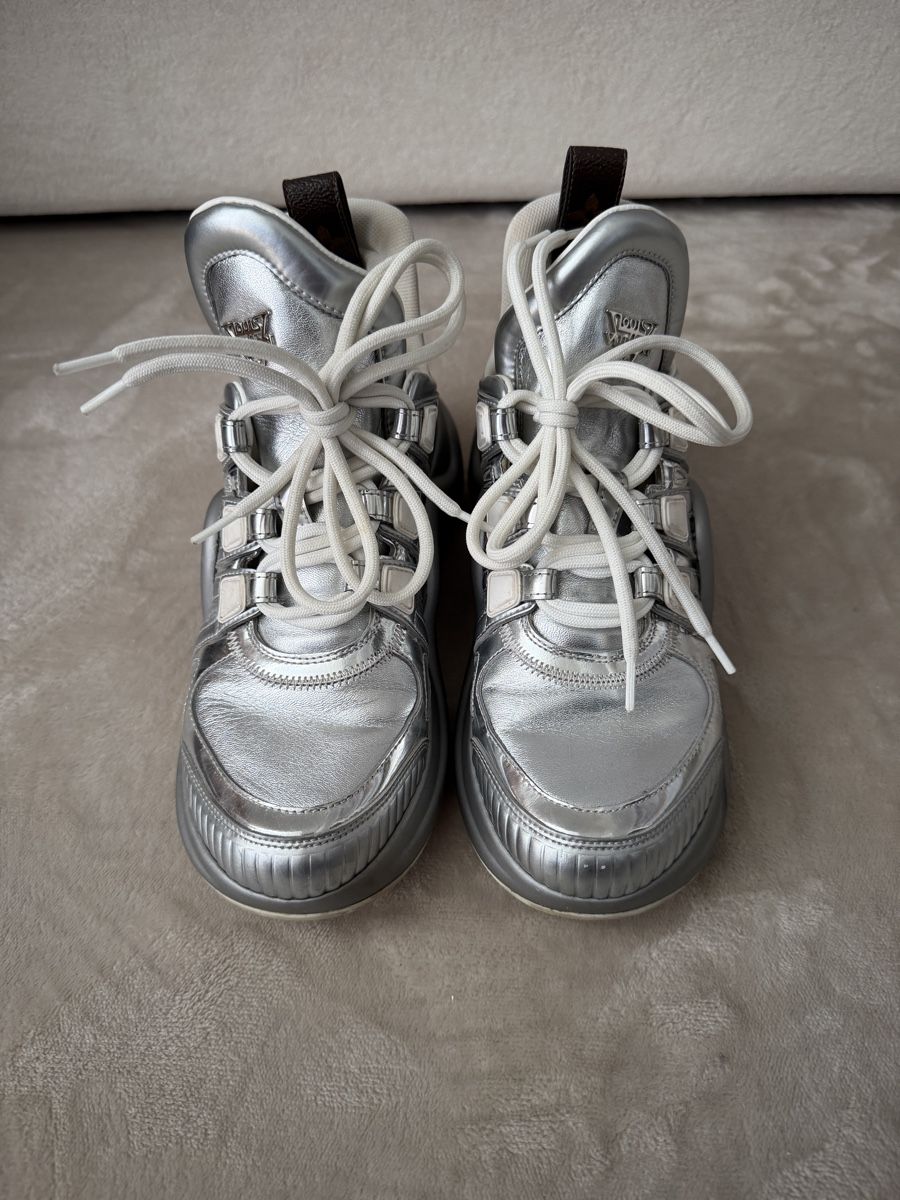 Louis Vuitton Scarpe da donna: Louis Vuitton Archlight Sneaker Silber Grösse 36 – Usato da Gockhausen venduto da Lauvja 3