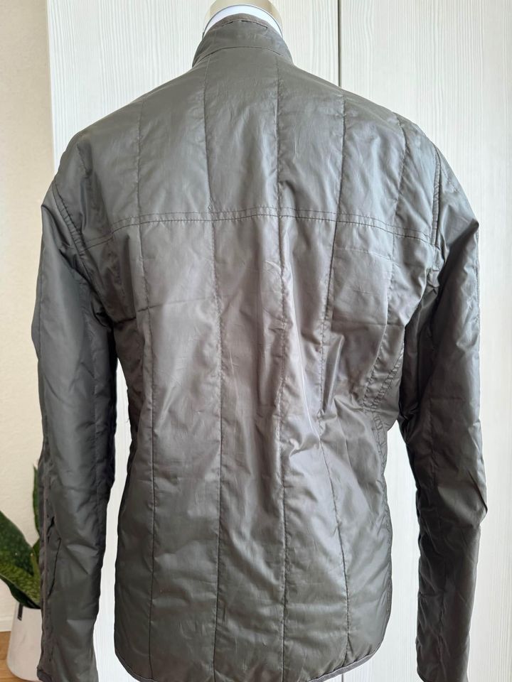 Giacche: Men's lining jacket – Usato da Münchenstein venduto da ArleneLM 1
