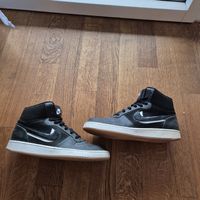 Nike Mid Sneaker schwarz Grösse US 10/EU 44 