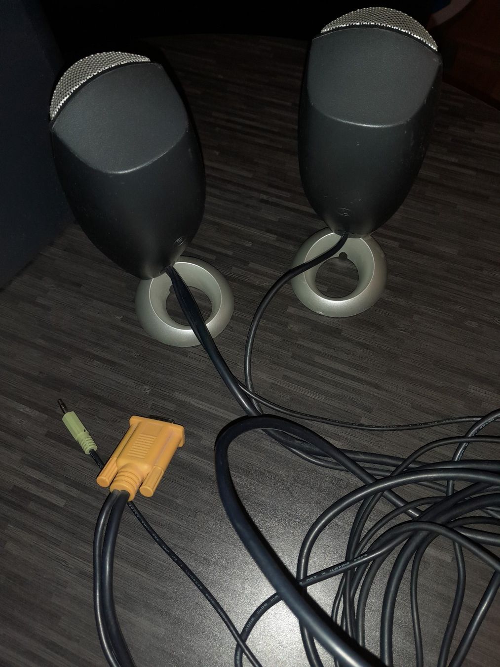Dell Casse acustiche: Dell Lautsprecher System 2.1 - Super Klang - Subwoofer – Usato da Steffisburg venduto da FutureOne 5