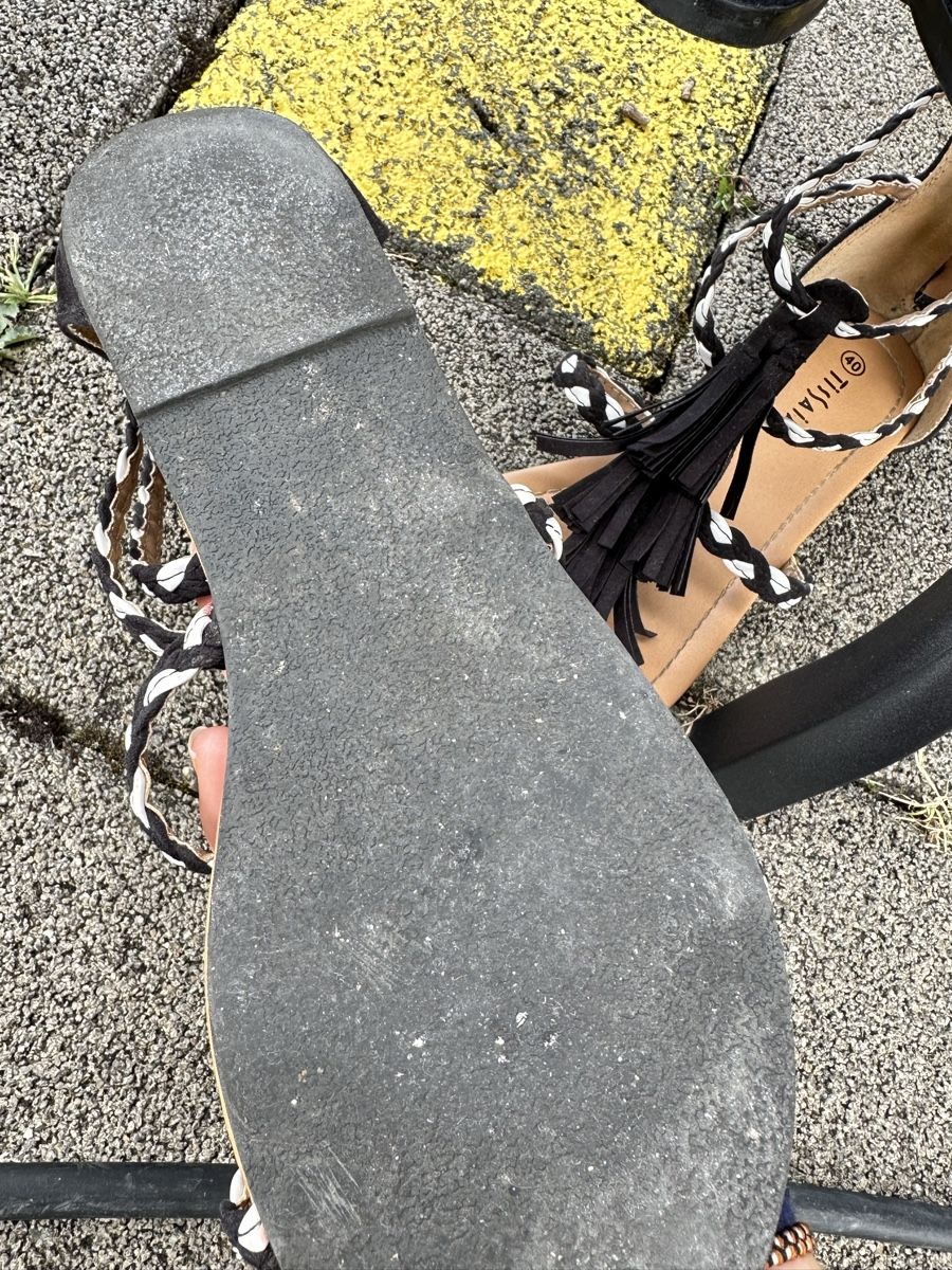 Damenschuhe: Tissaia Sandalen – Gebraucht aus Oberwil BL von viviii.mz 3