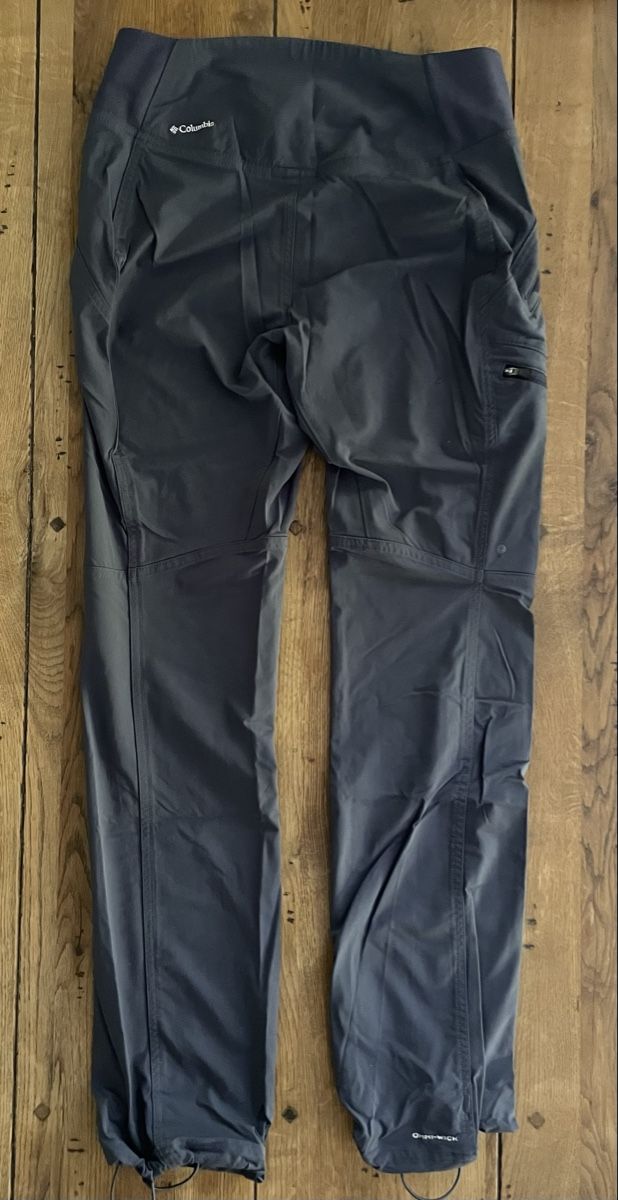 Columbia Pantaloni: Pantalon Columbia gris taille 36 – Usato da Marin-Epagnier venduto da sachaechinta 2