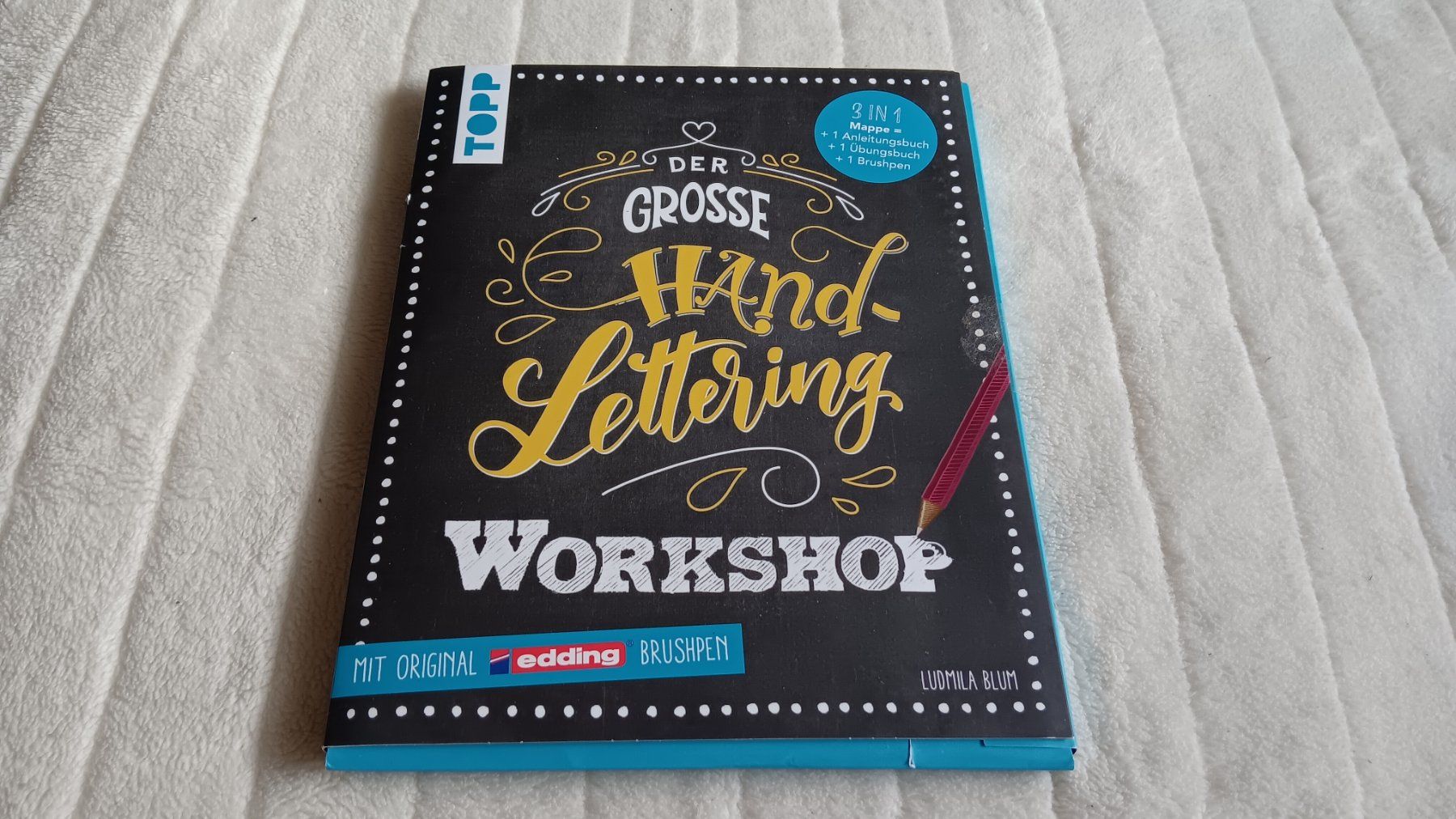 Bastelsets: Grosser Hand Lettering Workshop mit Übungsbuch & Anleitun... – Gebraucht aus Dietikon von Rabia