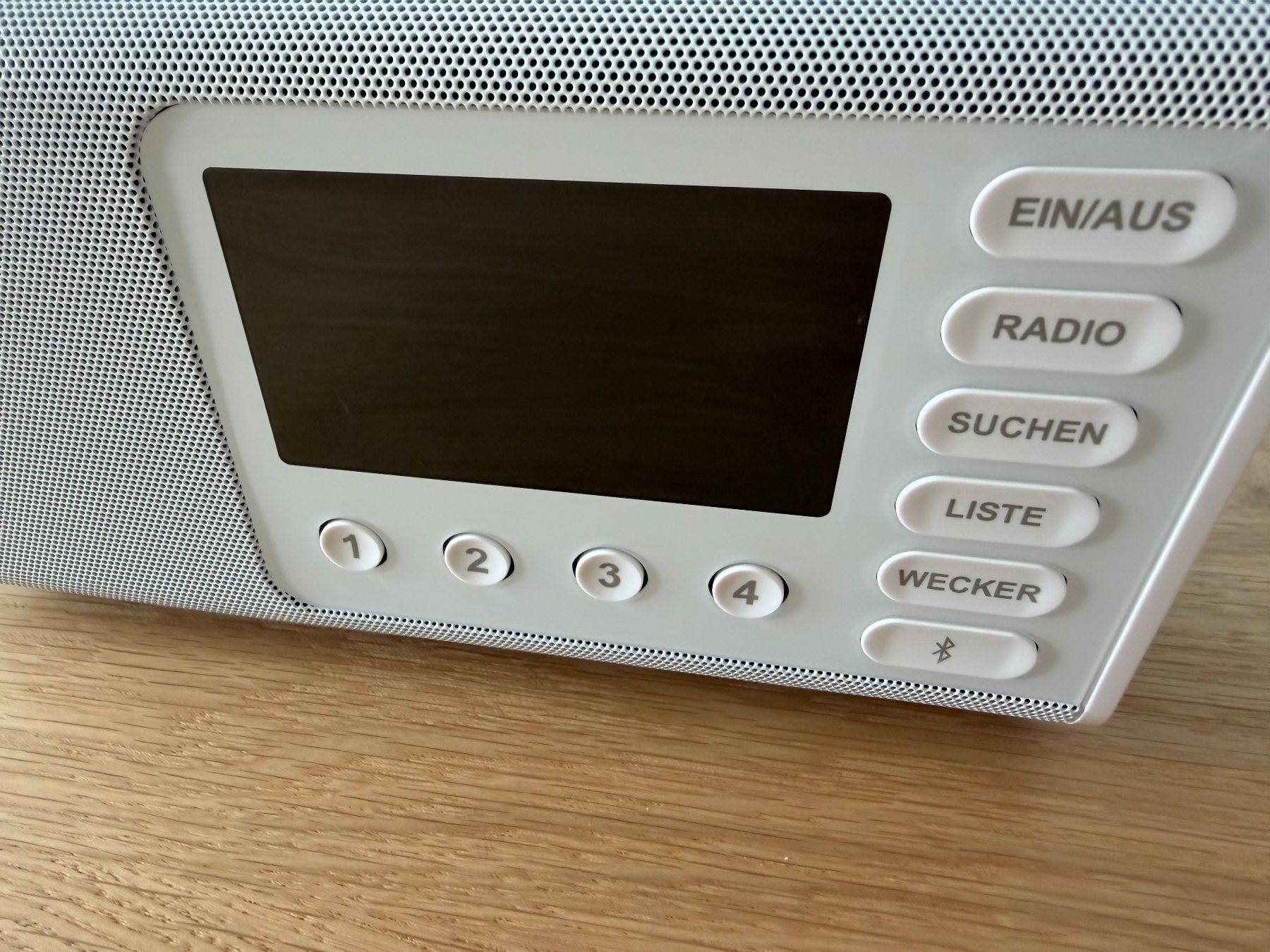 Hama Radio: Hama Digitalradio DR1001BT – Usato da Zürich venduto da Streifenhasi 1