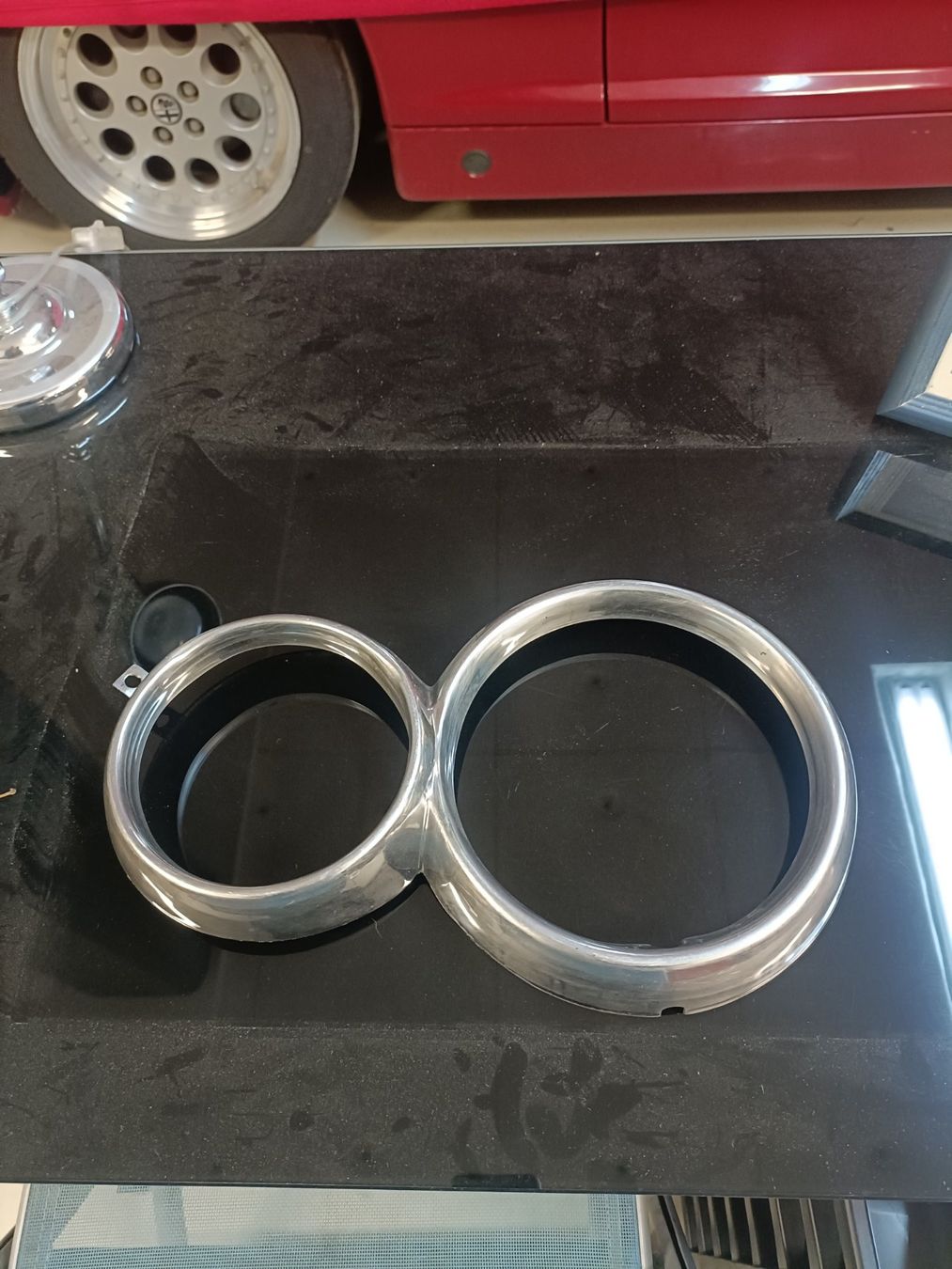 Alfa Romeo Tutti pezzi di ricambio auto: Alfa Giulia super enjoliveur de phare – Usato da Collombey venduto da Gmoustache1 1