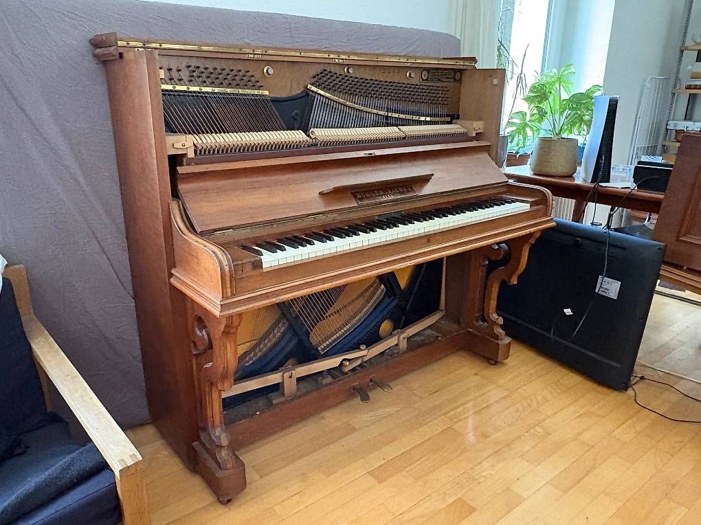 Strumenti musicali: Burger & Jacoby Klavier antik – Usato da Zürich venduto da habaschki 2