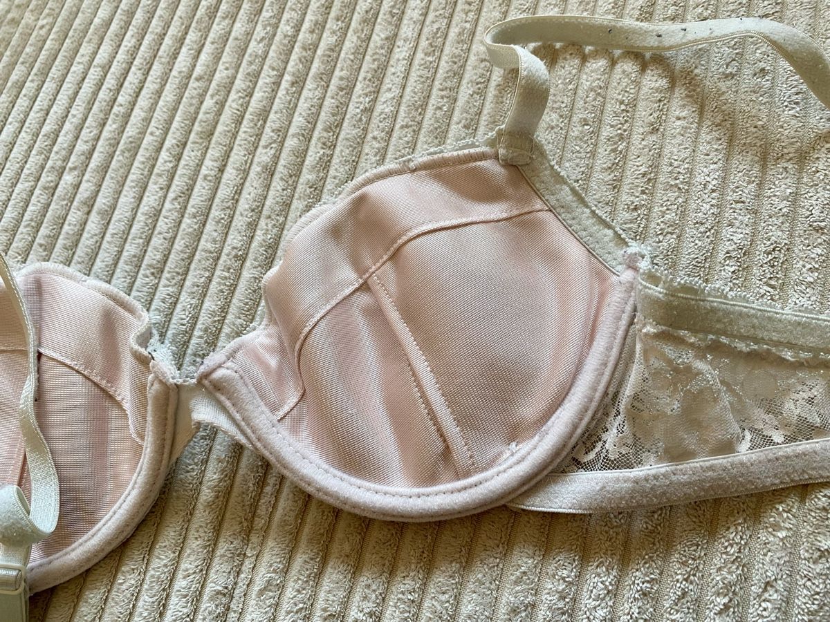 Altra biancheria intima: BH Spitze Rosa Beige Dirndl Bra Masche Dessous Bustier 75B – Usato da Langnau am Albis venduto da cynthia.jolene 2