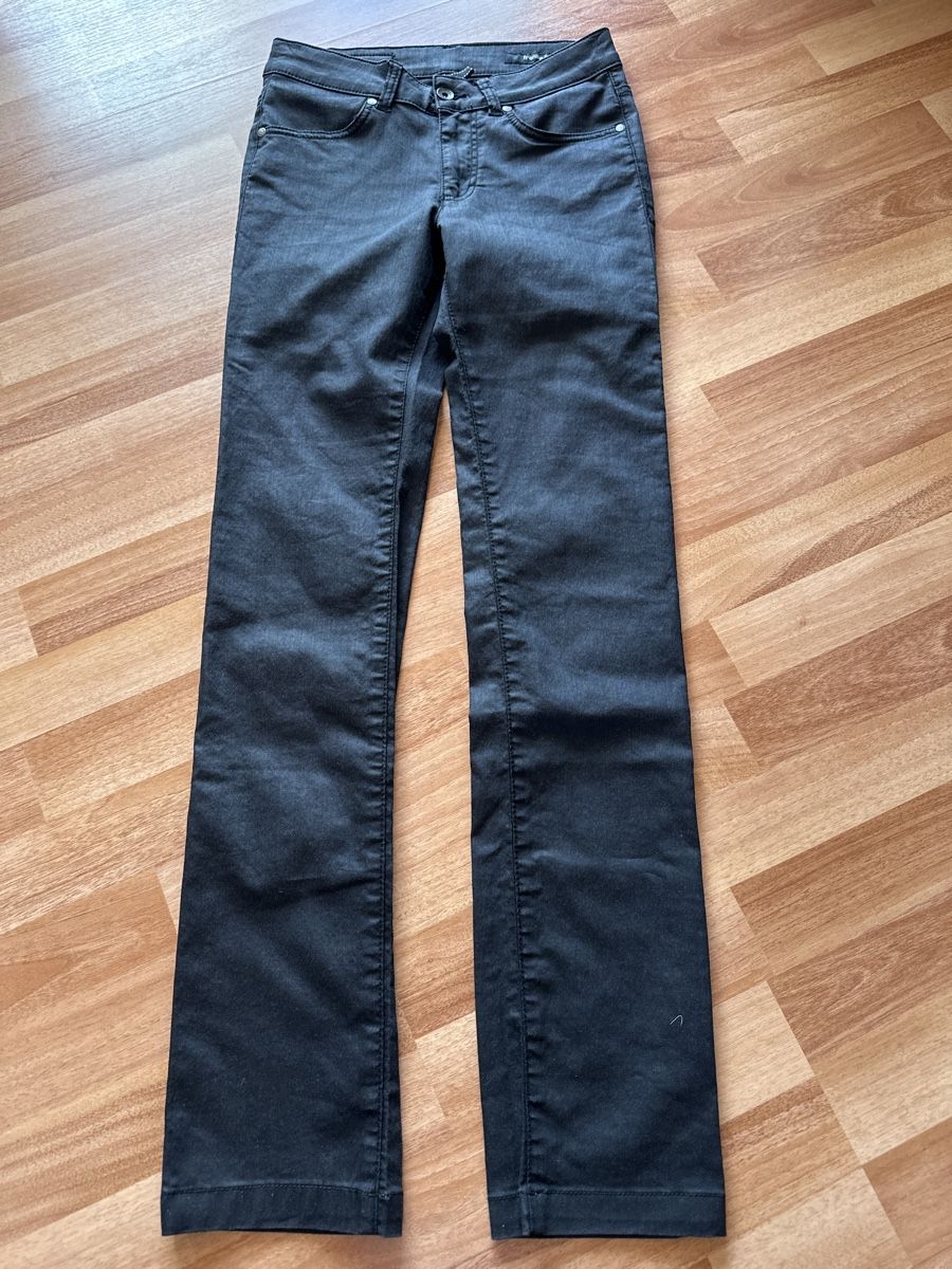 Pantaloni: Fransa Jeans Gr. 28 einf. Bundweite ca. 35 cm – Usato da St. Gallen venduto da mai_zpt7