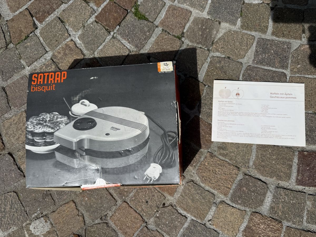 Elettrodomestici da cucina: Satrap biscuit waffel Maschine – Usato da Comano venduto da brian.diamond