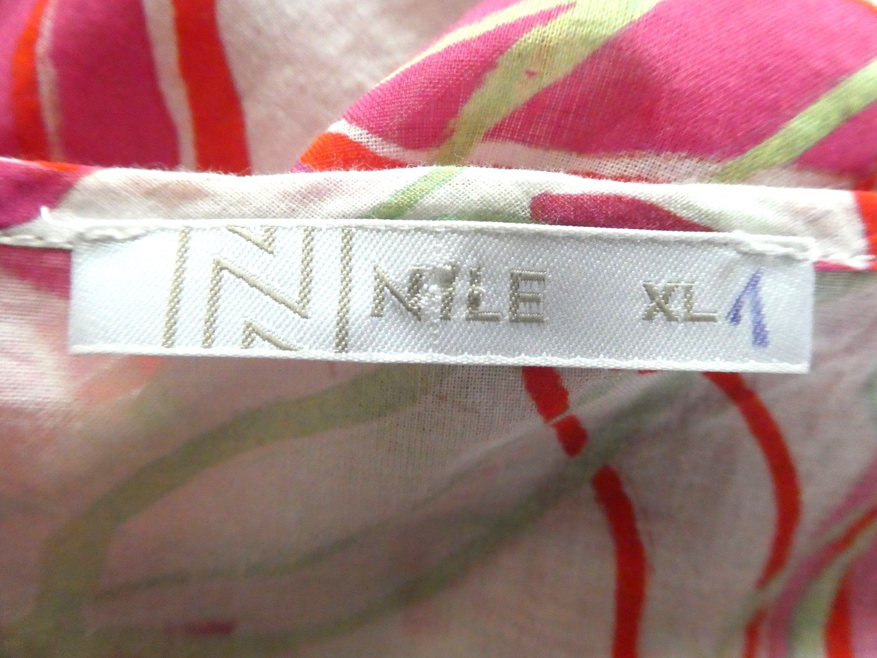Nile Camicette: NILE Bluse neuwertig, Gr. XL – Nuovo (secondo la descrizione) da Berneck venduto da chouchou1415 5