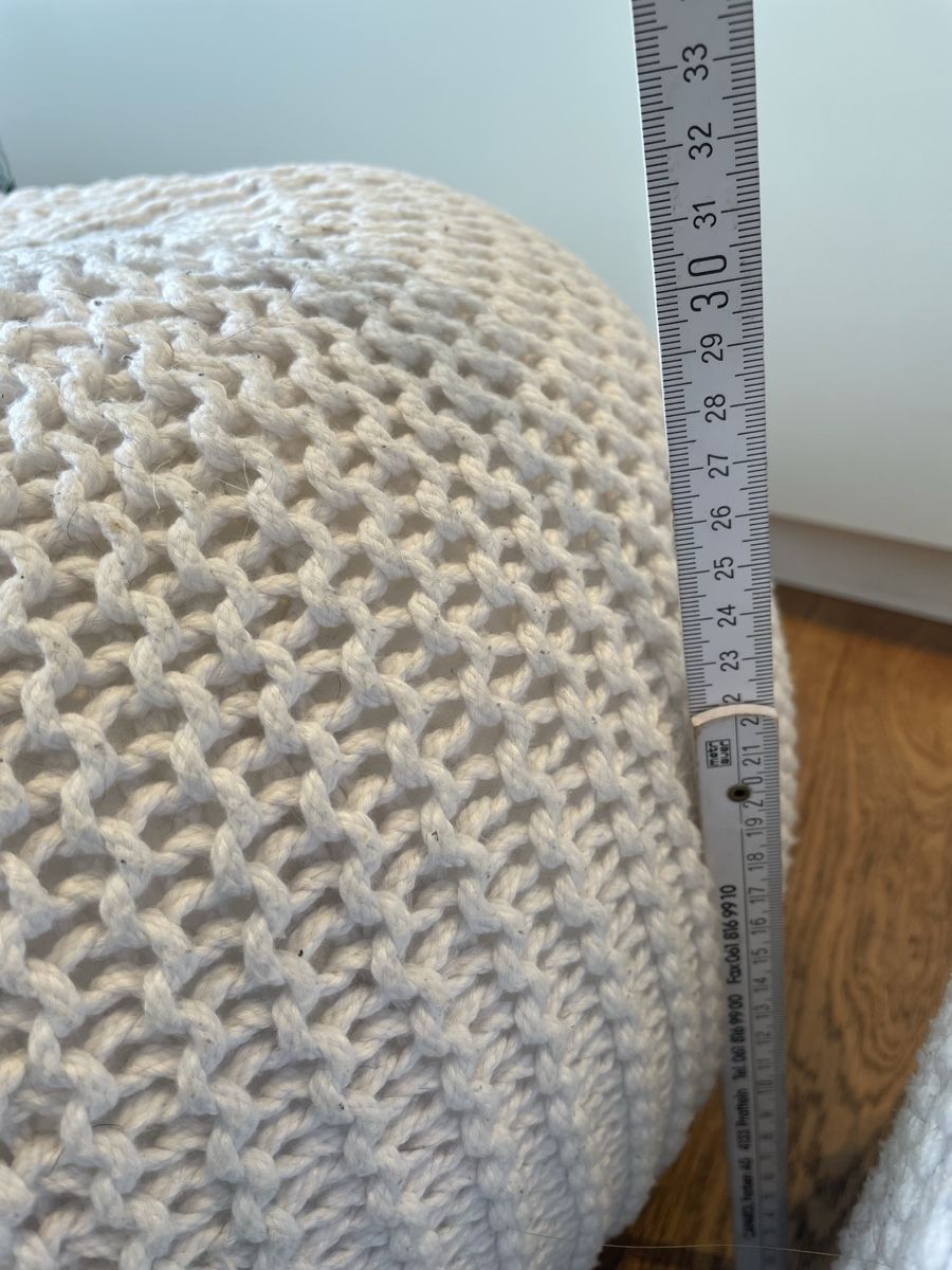 Hocker: 2x Pouff weiss – Gebraucht aus Niederbüren von Poschti_19 3