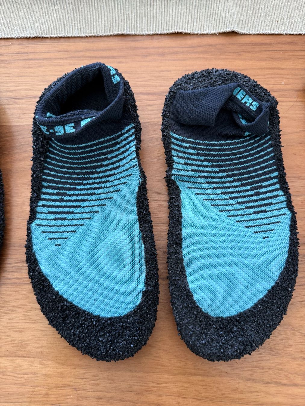 Scarpe da uomo: 2 Paar Skinners – Nuovo (secondo la descrizione) da Schneisingen venduto da Tomthedragon
