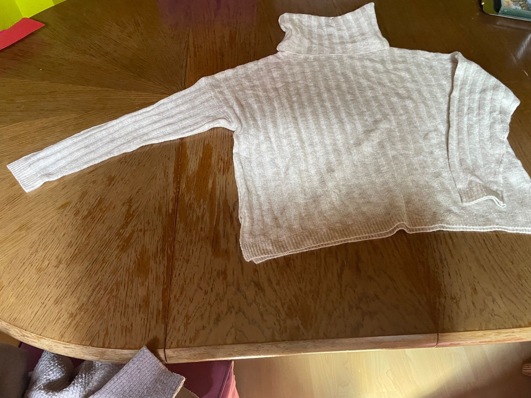 Pullover & Sweatshirts: Herren Pullover Strickpullover Beige Oversized – Gebraucht aus Biberist von LASCHINDELEGI 2