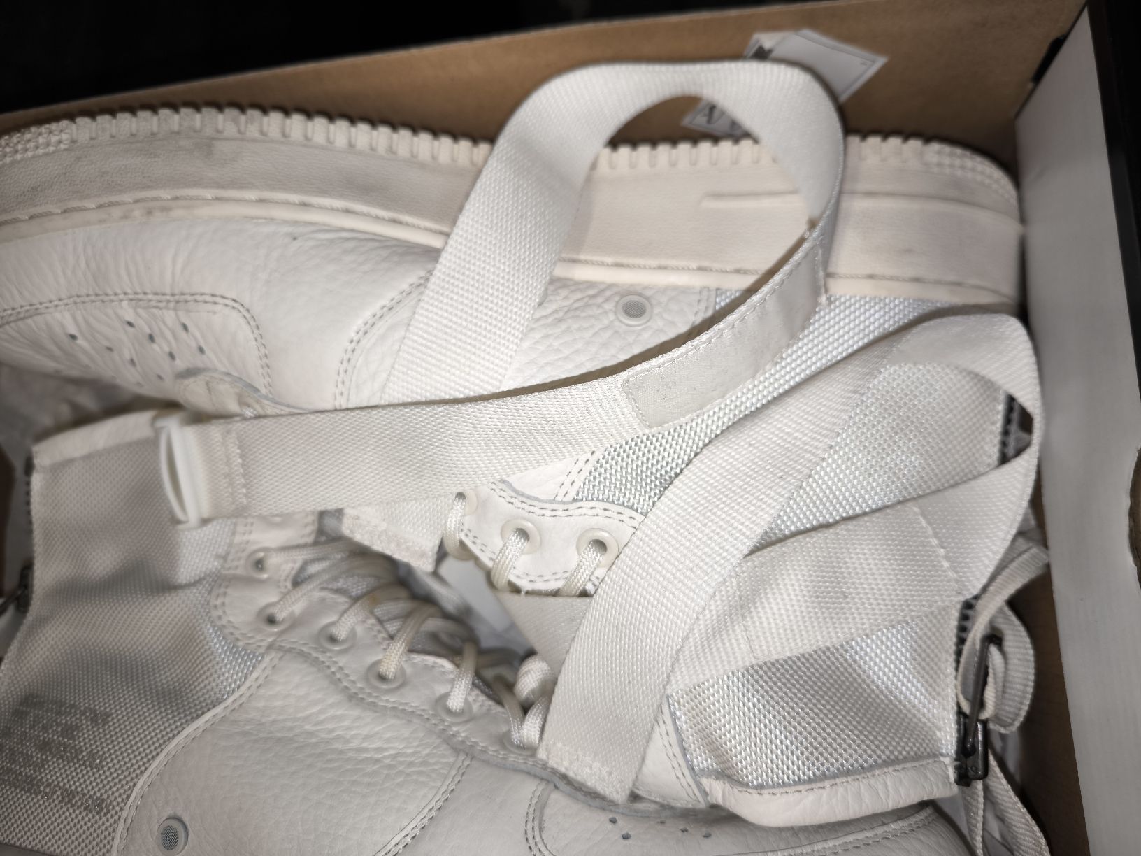 Herrenschuhe: Nike SF Air Force 1 Mid  Size US 11 – Gebraucht aus Zürich von l.to 6