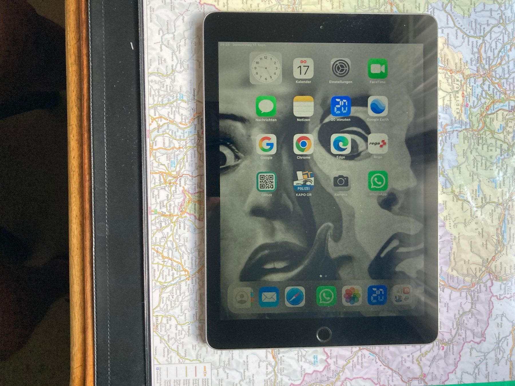 Apple Tablet PC: iPat 6 – Gebraucht aus Andeer von JDOGG 3