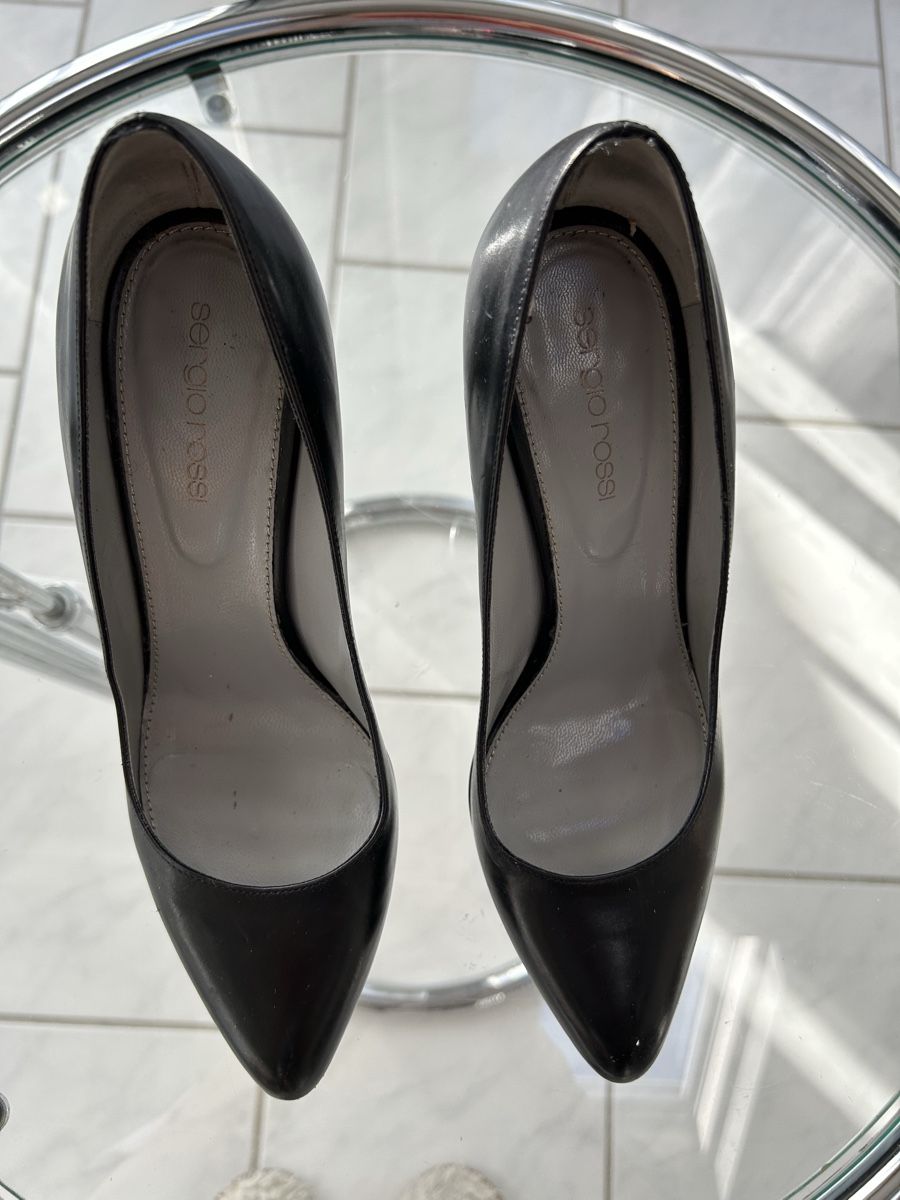 Sergio Rossi Damenschuhe: Sergio Rossi Black Leather Pumps Size 37.5 - Elegant! – Gebraucht aus Saland von ele_vc96 2