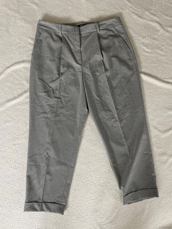 Elegante graue C&A Bundfaltenhose Gr. 46, Top Zustand!