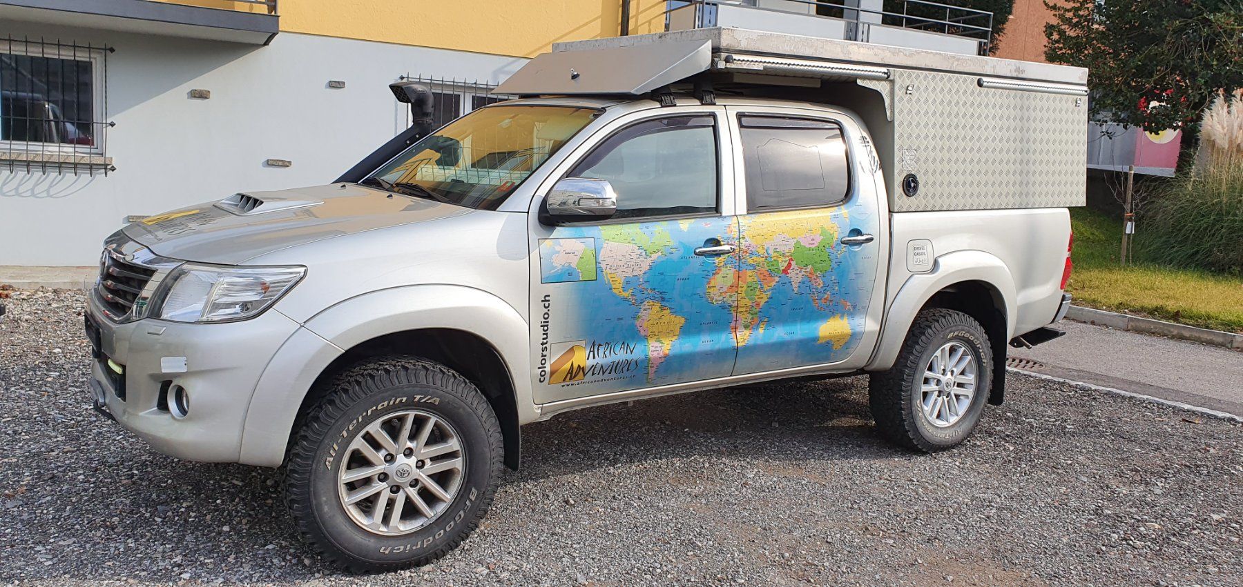 Toyota Automobili: Toyota Hilux 3.0 automatico – Usato da Balerna venduto da cur_vg89 5