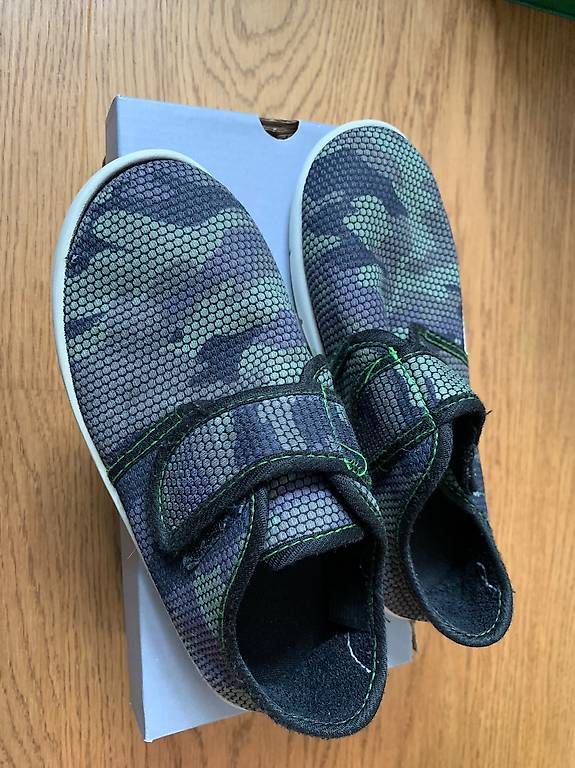 Scarpe per ragazzi: Shoes size EU 33 – Usato da Uster venduto da dan_5m6y