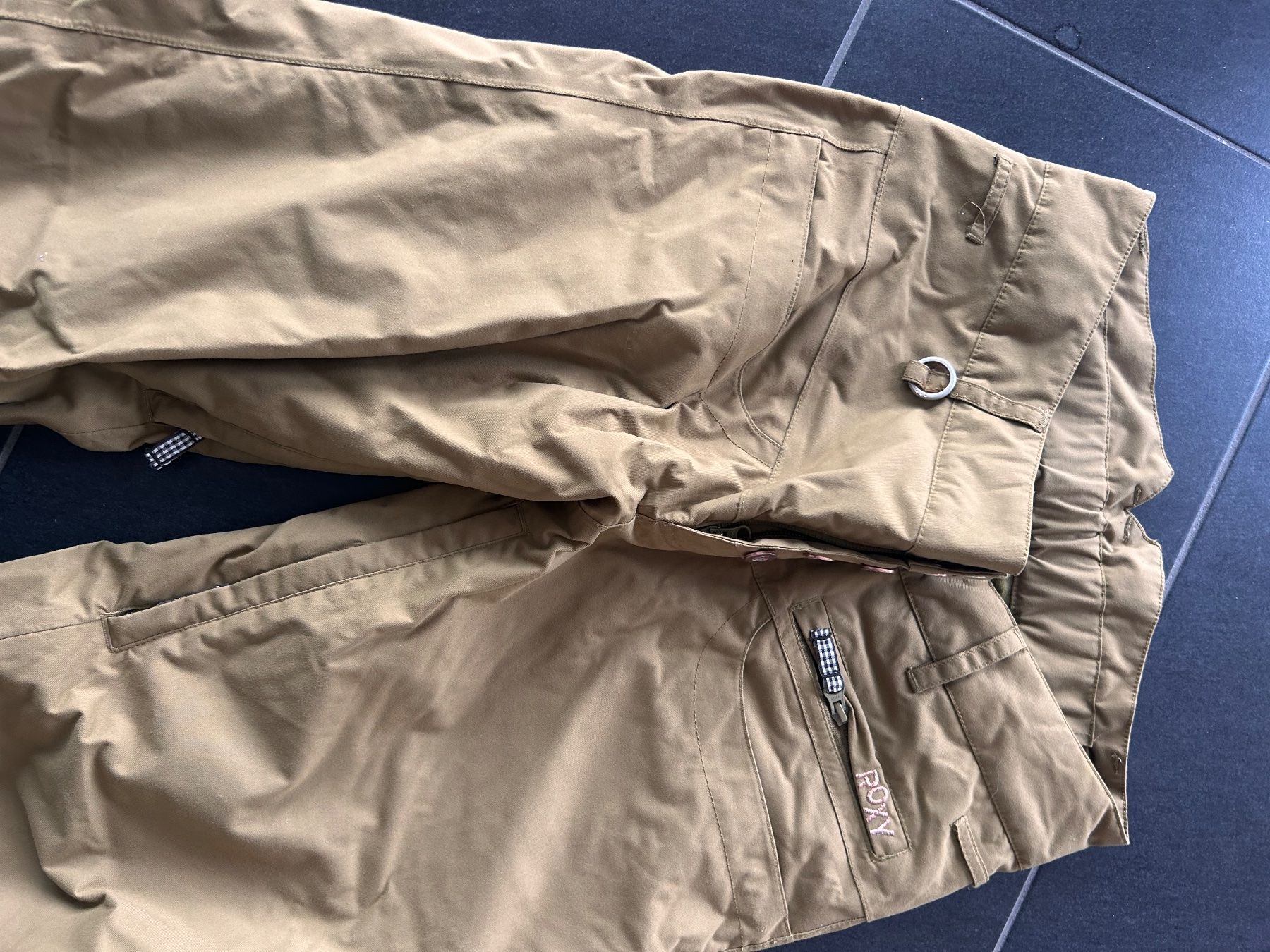 Roxy Pantaloni: Roxy Snowboard Hose L – Usato da Amden venduto da roatan01 2