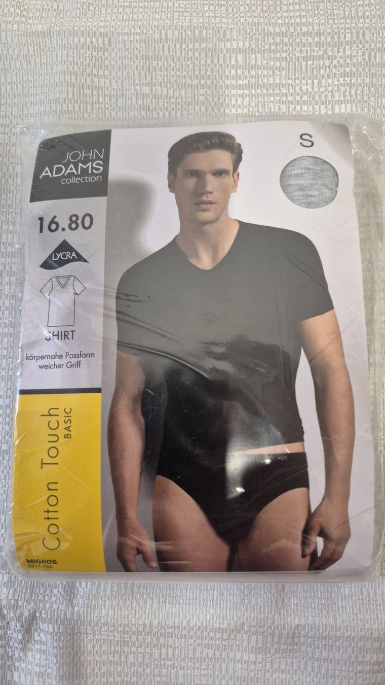 John Adams T-shirt: *** NEU Shirt  grau in S *** Briefpost – Nuovo e nell'imballaggio originale da Villars-sur-Glâne venduto da snacks01