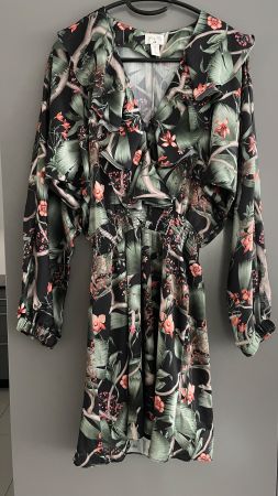Kleid H&M Kollektion Johanne Ortiz