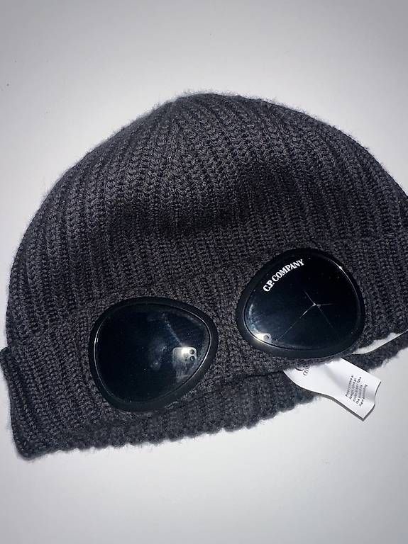 Copricapi, berretti & cappellini: C.p. Company mutze – Usato da Hitzkirch venduto da Oli.Fashion 1