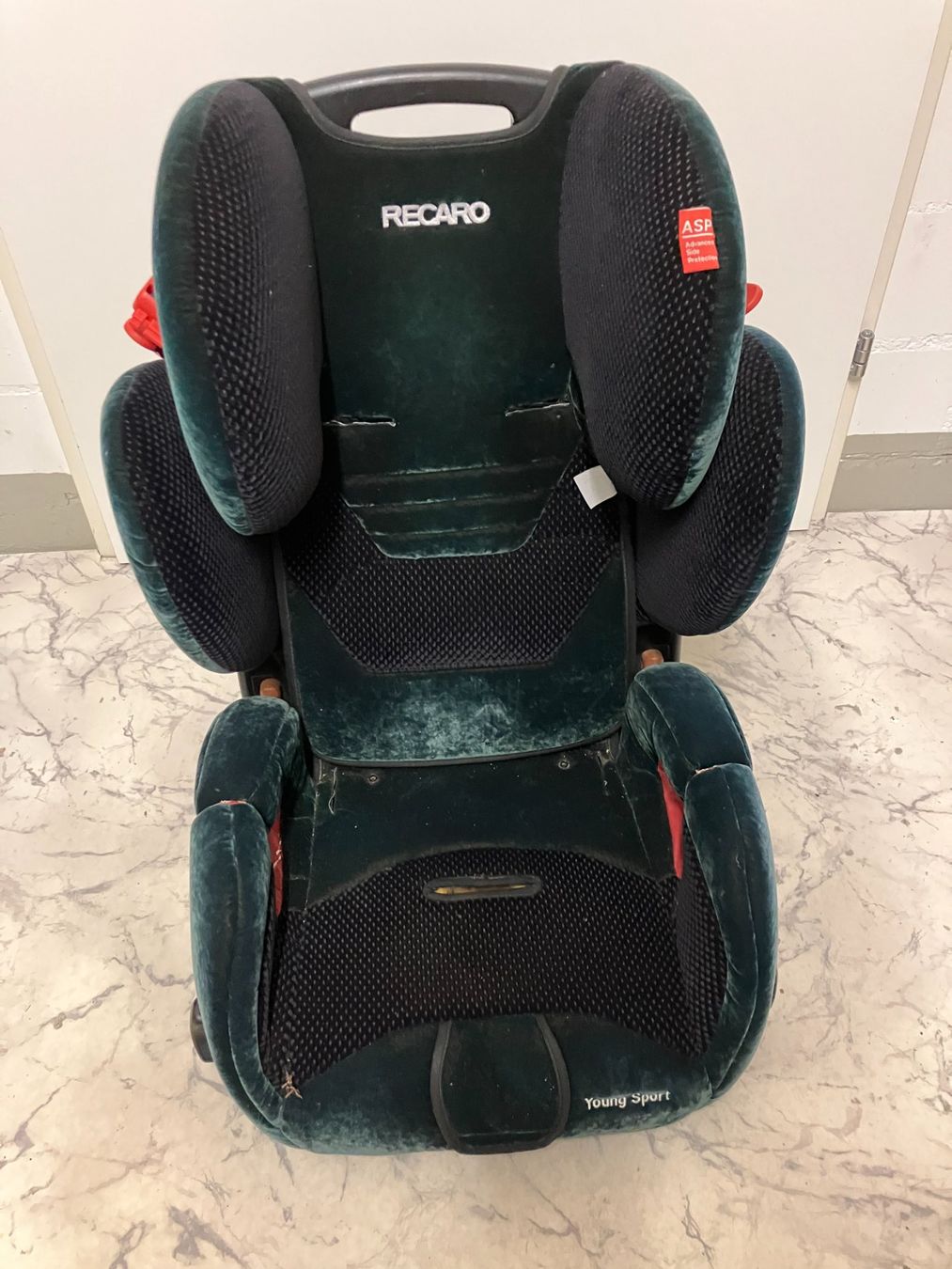Recaro Seggiolini per auto: Kinder Autositz 9-18 Kg – Usato da winterthur venduto da egga07