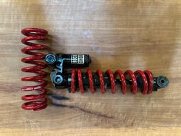 Rock Shox Super Deluxe Ultimate Coil 225x75 Trunnion wie neu