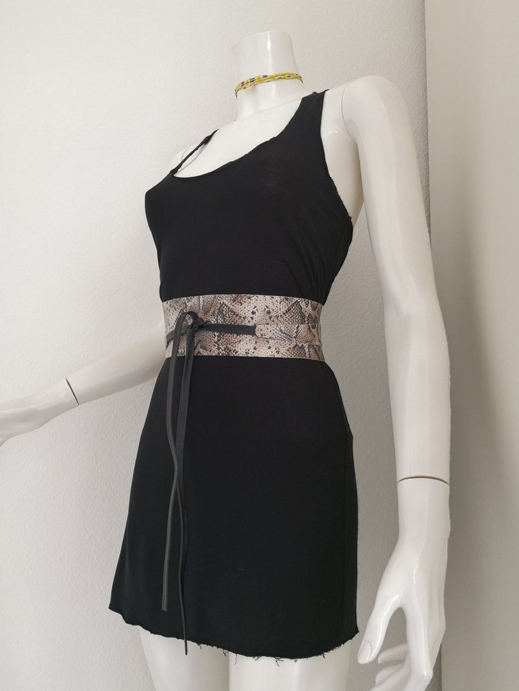 Mango Top: 🤩MANGO TOP SCHWARZ & GUCCI P. – Usato da Olten venduto da Naja-Twins-Twins 4