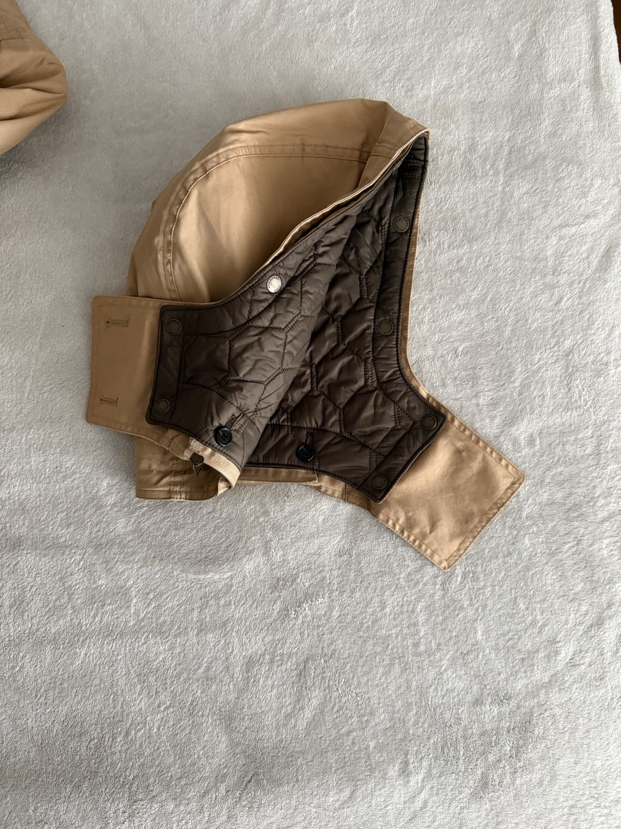 Burberry Manteaux: Burberry Trenchcoat – D'occasion à Steffisburg par laura_bazinga 2