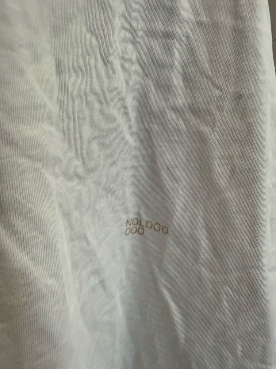 T-shirt: NOLOGO T-Shirt M-L – Nuovo (secondo la descrizione) da Biel/Bienne venduto da lichterhoh 2
