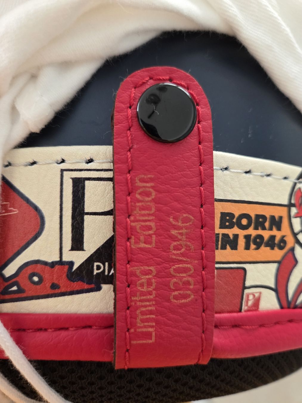Caschi & visiere: Casque Vespa 80th Anniversary – Nuovo e nell'imballaggio originale da Crissier venduto da Numb 3