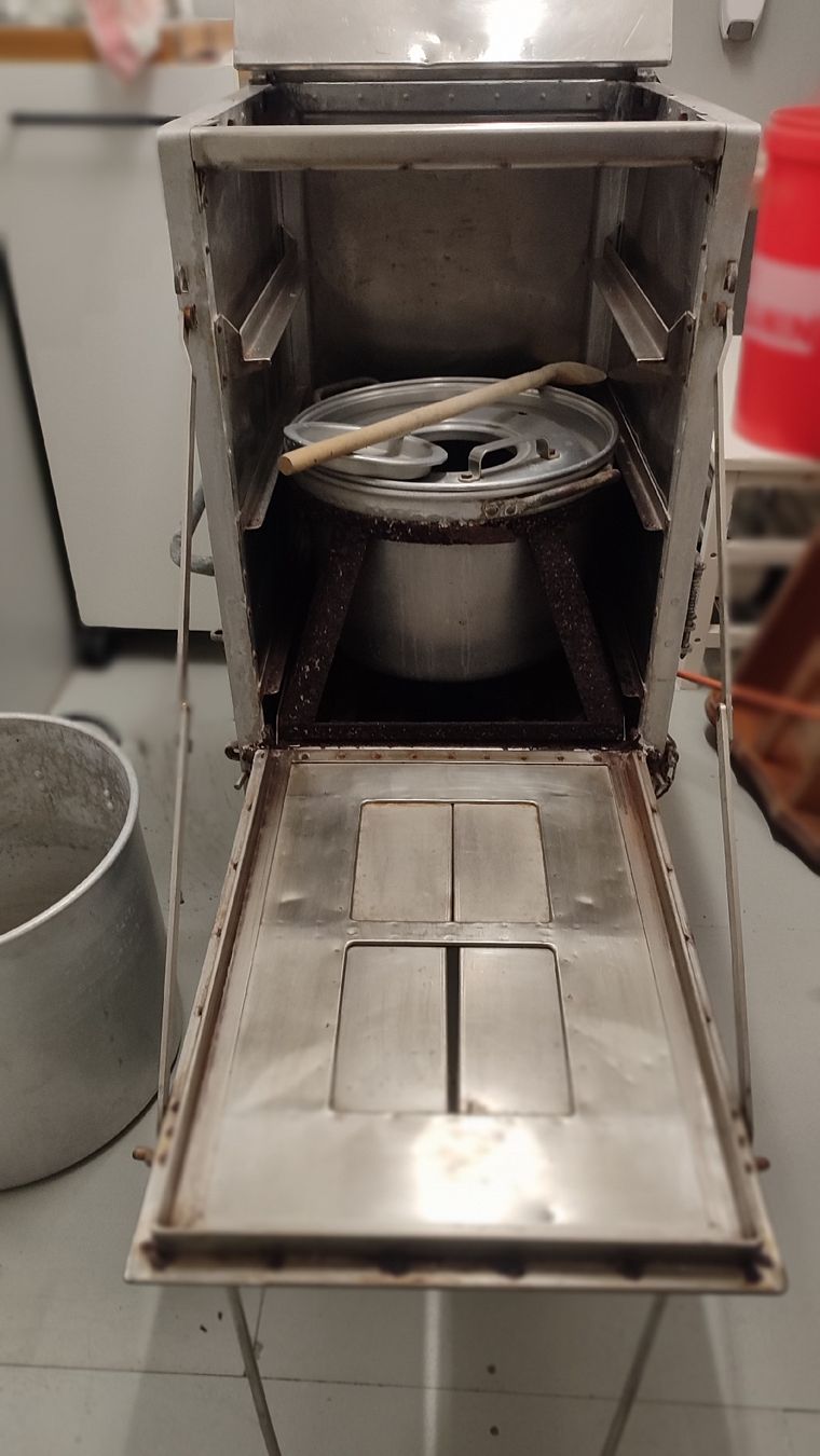 Elettrodomestici da cucina: Feldküche – Usato da Elgg venduto da schneckenkoenig