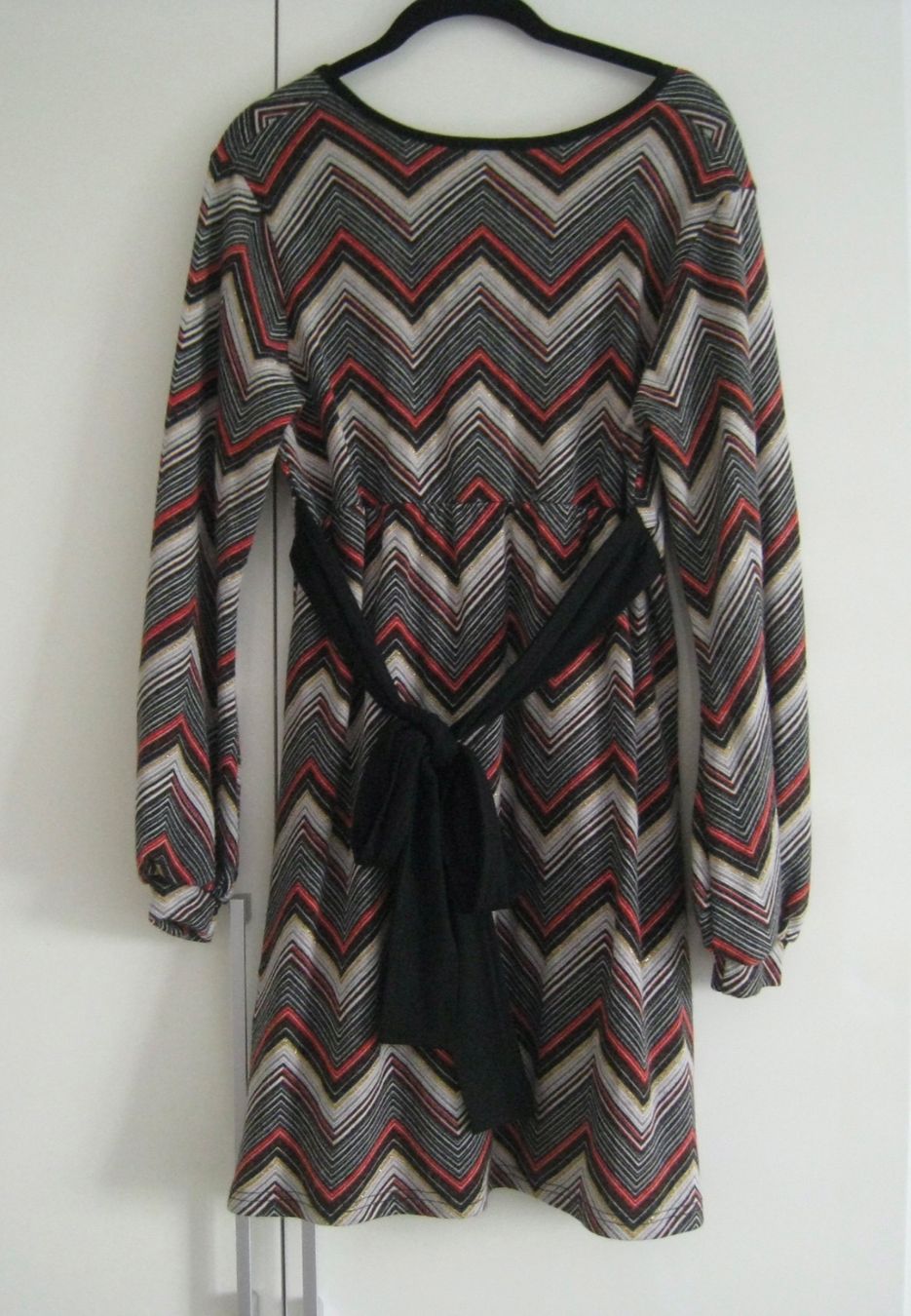 Kleider: Neuf Robe Taille S – Gebraucht aus Sion von machiavel74 5