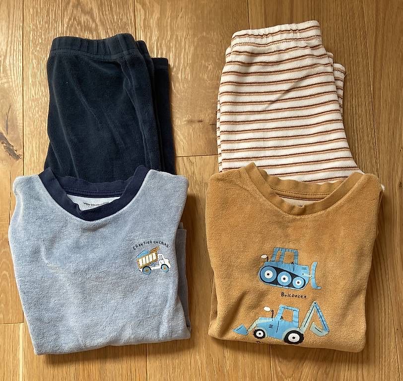 Pigiama & Simili: Pyjamas Grösse 110 – Usato da Staufen venduto da misasy