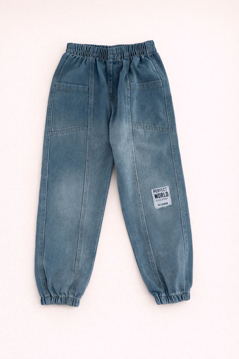 Pantaloni: PANTALON JOGGING EN JEAN – Nuovo (secondo la descrizione) da Lausanne venduto da mar_6snp 1