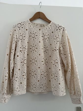 Sezane blouse long sleeve cream like new condition