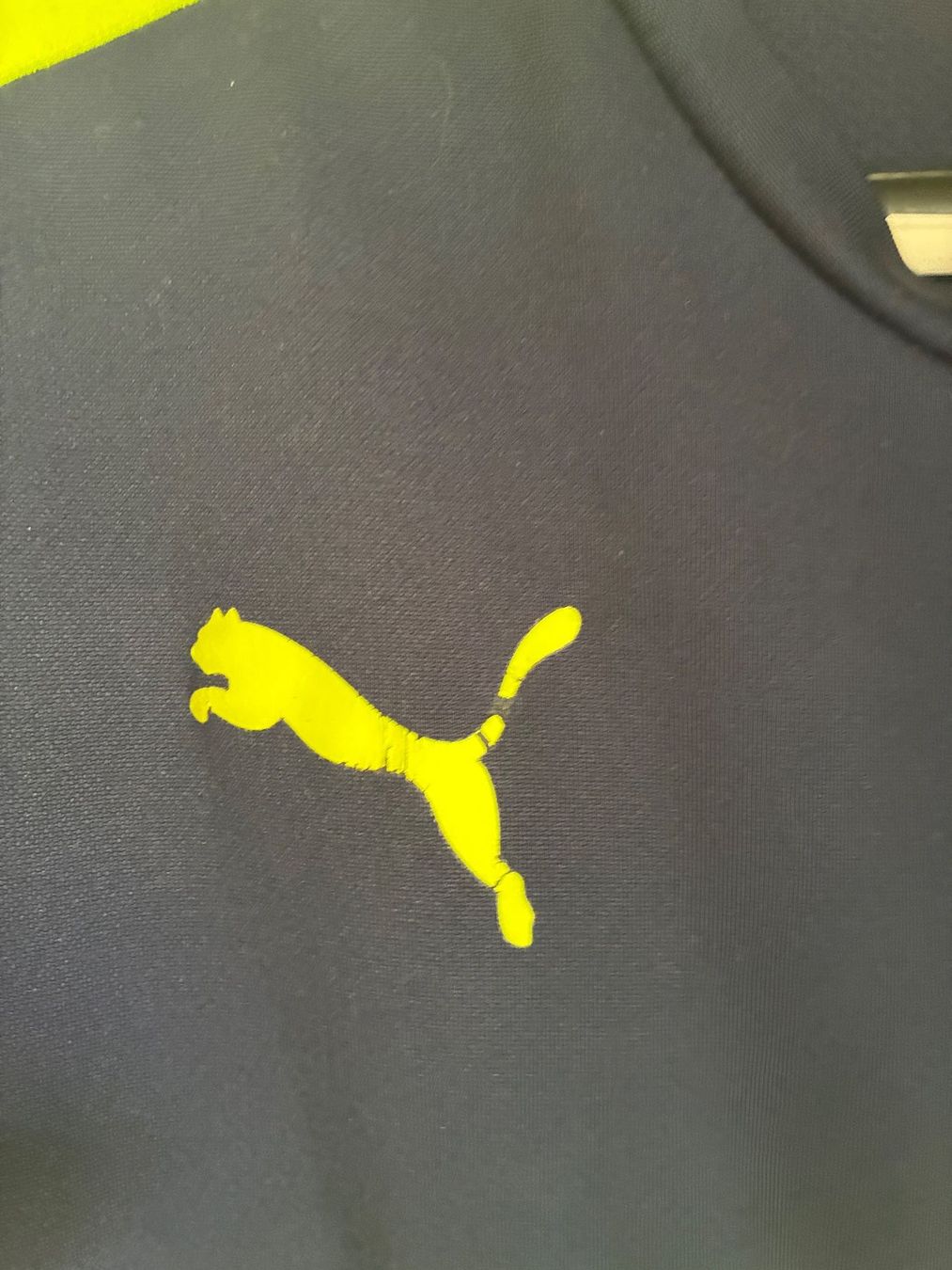 Puma Canottiere & Pantaloni: Arsenal Shirt Puma – Usato da Buchs AG venduto da Cflyingfish 3