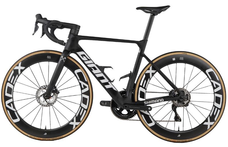 Giant Biciclette: Giant Propel Advanced Pro 2024 DI2 - S – Usato da Reichenburg venduto da Domenico0