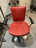 Coiffeur Stuhl höhenverstellbar