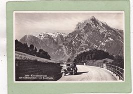Kerenzerstrasse mit Glärnischkette und Rautispitz altes Auto