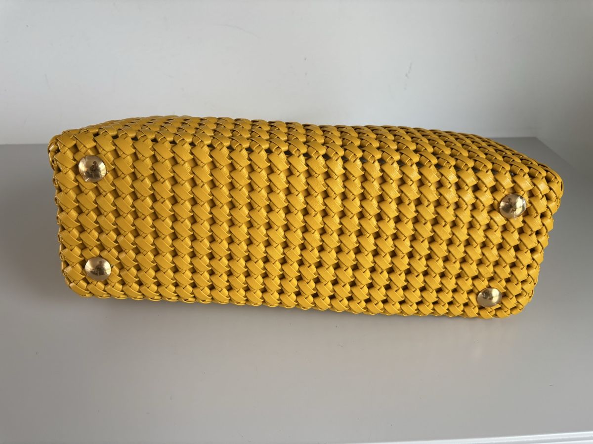 Fendi Taschen für Damen: Fendi Peekaboo woven leather handbag in MEDIUM – Neu (gemäss Beschreibung) aus Uster von dan_n69f 1