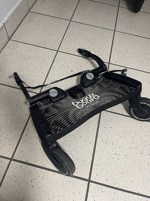 Lascal Kinderwagen Zubehör: Lascal Buggy Board Maxi inkl. Sitz – Gebraucht aus Dübendorf von jasminabegg