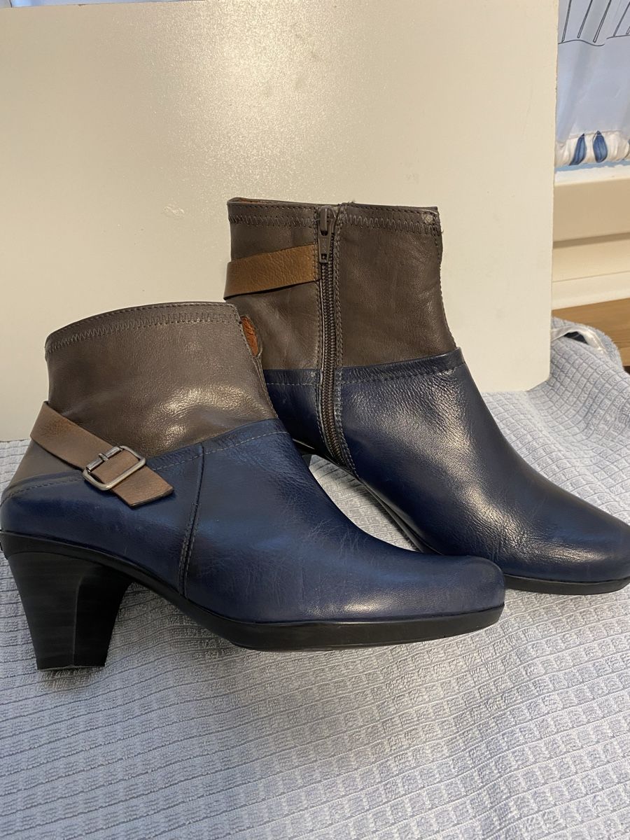 Scarpe da donna: Hispanitas Lederstiefeletten Gr. 39 – Nuovo (secondo la descrizione) da Regensdorf venduto da Langenbach51 1
