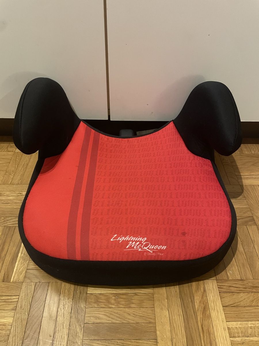 Sièges auto: Kinderautositz "Lightning McQueen" 15-36kg – D'occasion à Turbenthal par Nikalo 2
