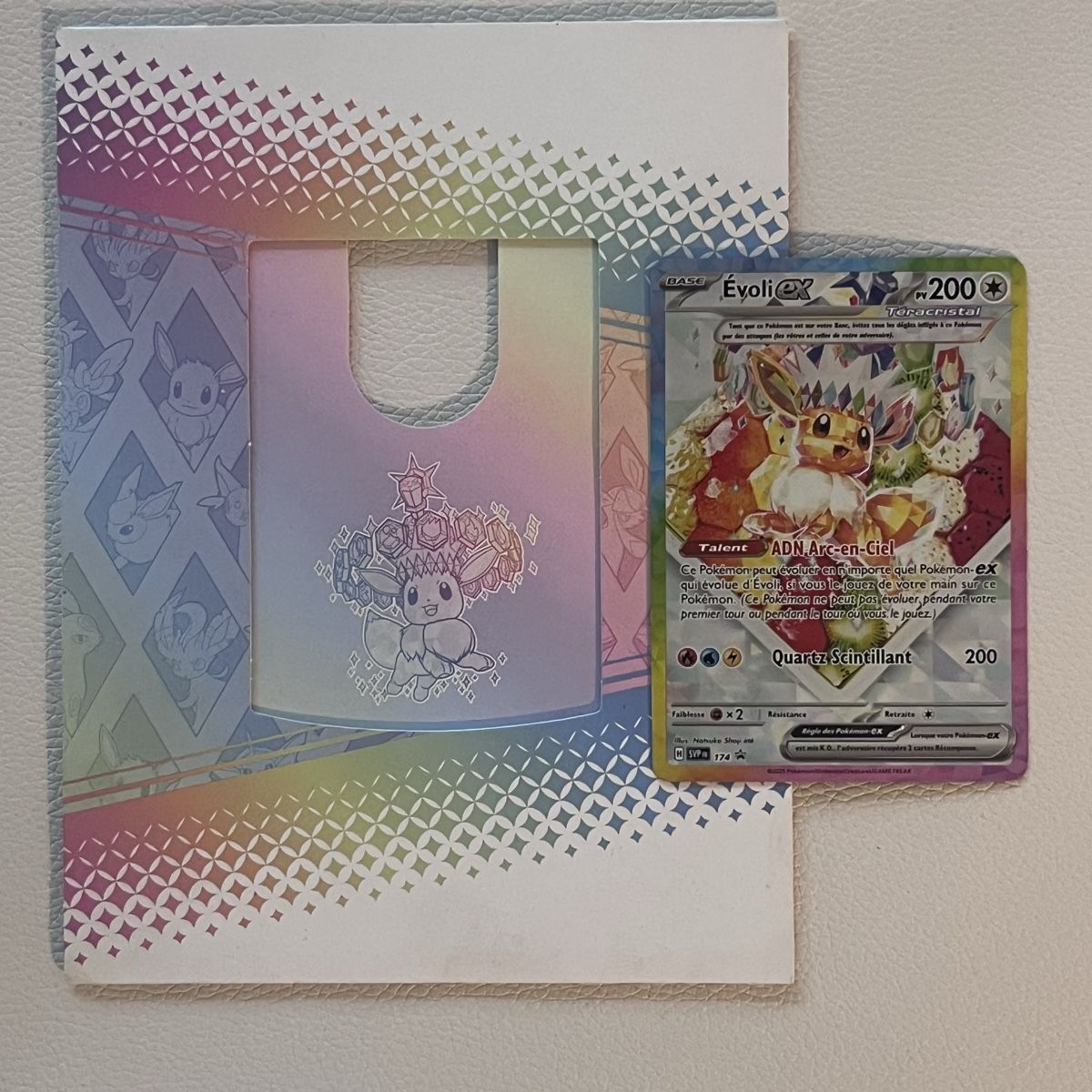 Pokémon Sammelbilder & Trading cards: Pokémon Évoli ex + cadre d’exposition – Neu und originalverpackt aus Le Grand-Saconnex von Koko.hime_ 3