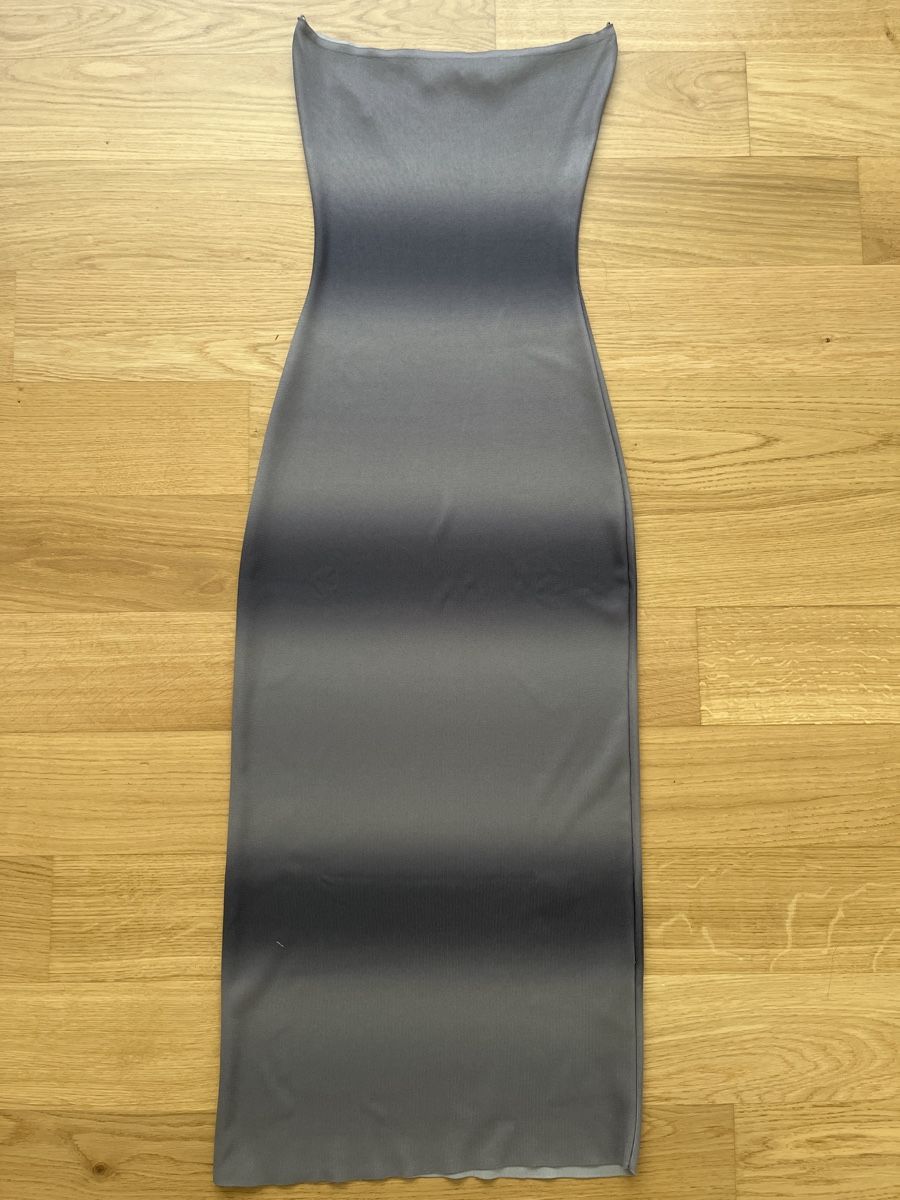 Zara Vestiti: Sommer Kleid, Grau, Grösse M, Neu! – Nuovo (secondo la descrizione) da Emmenbrücke venduto da zak_5wtm 4